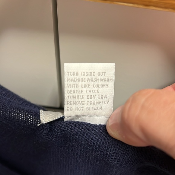 Urban Works Navy short sleeved sweater - size 18/20 2x - Picture 4 of 4